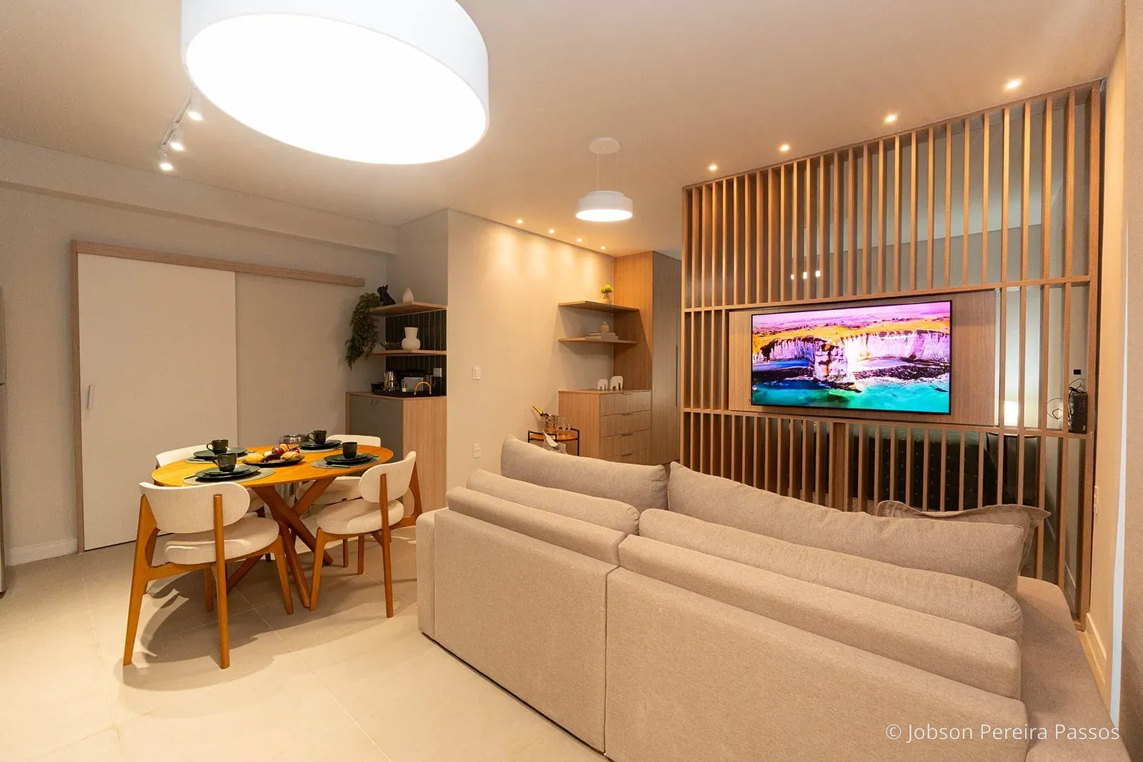 Rua Turiassu, 1473 · Apartamento 209